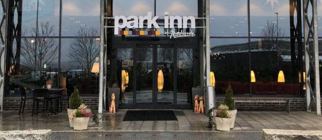 Uusi lentokenttähotelli Osloon – Park Inn by Radisson Oslo Airport Hotel West